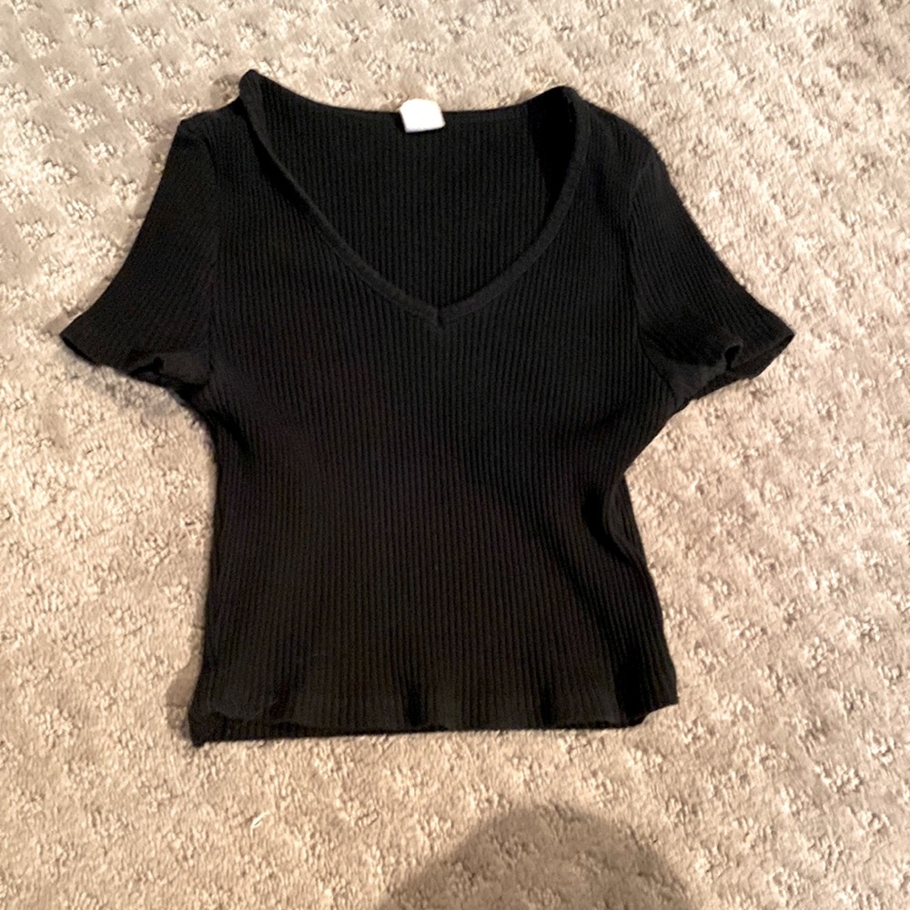 Black Ribbed Crop Top